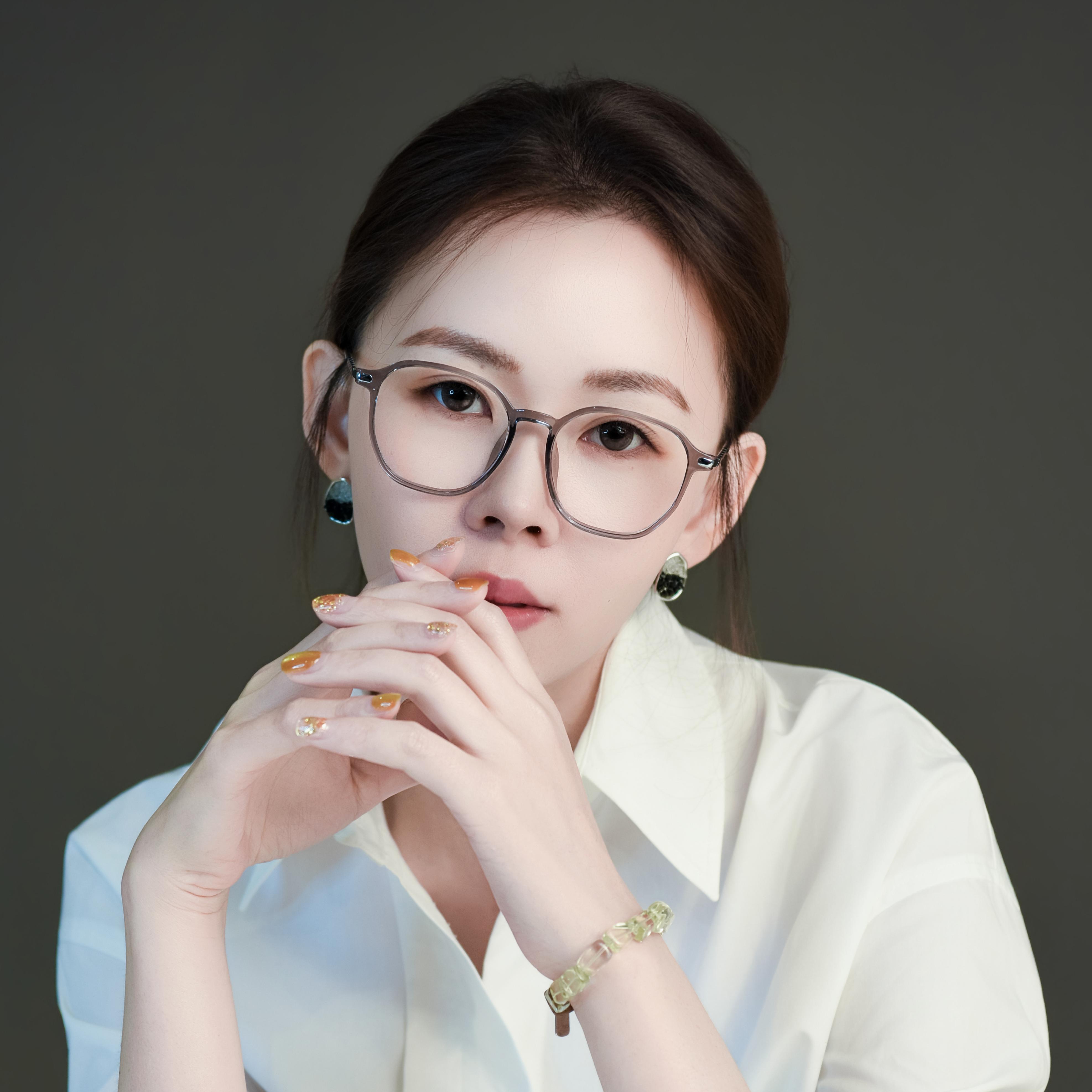 杨芸头像