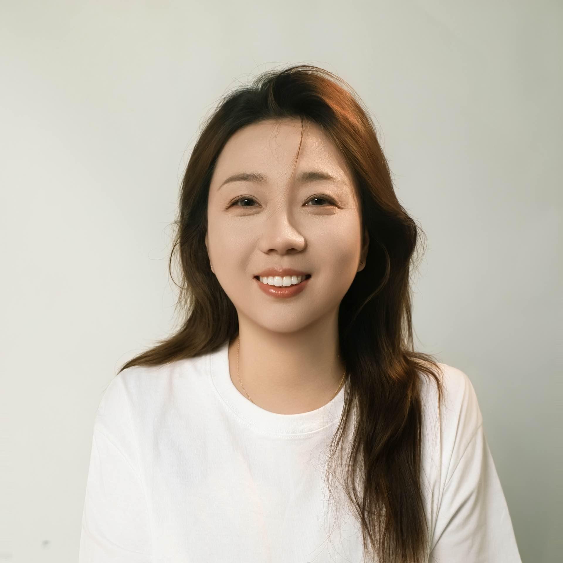 梁潇头像